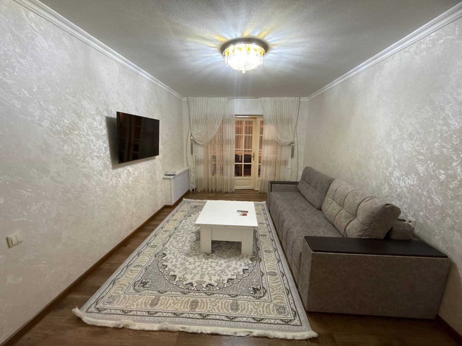 Аренда буюк ипак йўли дипломатя орқаси 3-хонали 700$