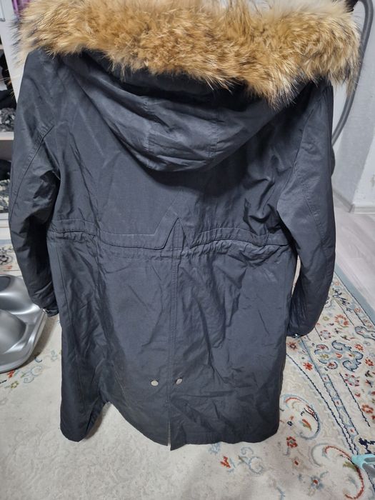 Парка куртка сатылады