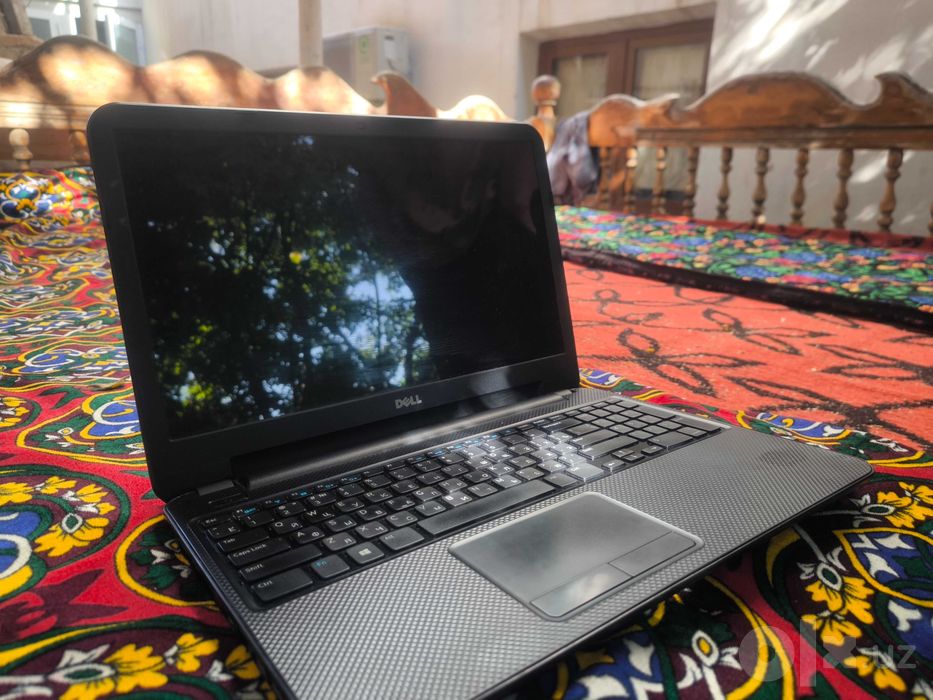 Ноутбук DELL продаю