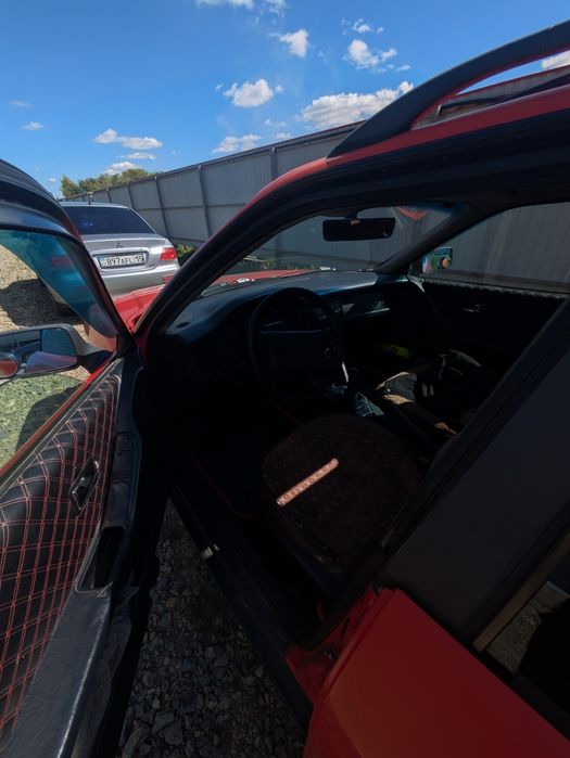 автомобиль audi 80 b4