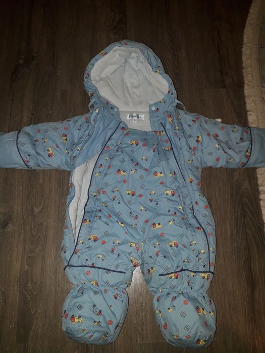 Продам детские вещи