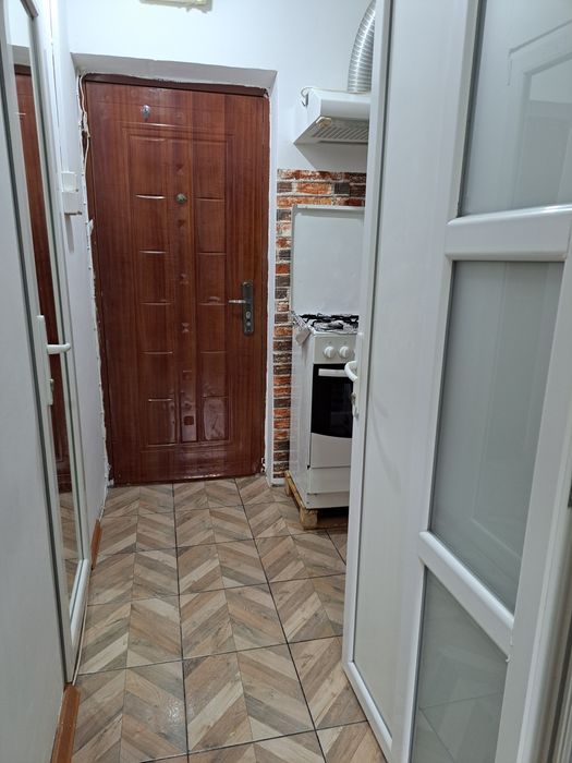 Garsoniera de închiriat 1300lei