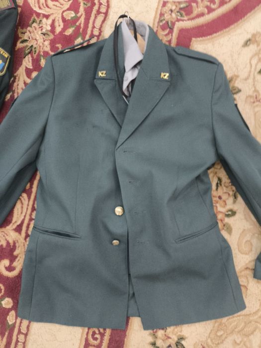 повседневная форма одежды