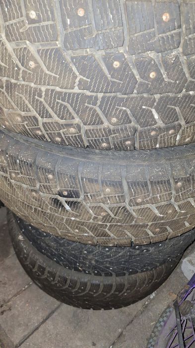 Продам резину на 16