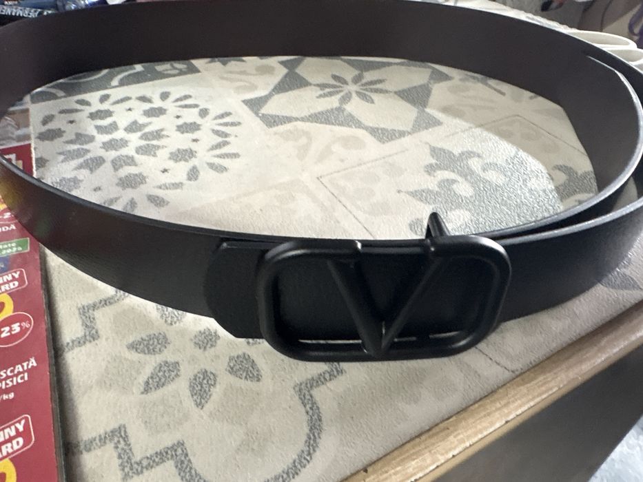 Curea valentino nou marime 125cm