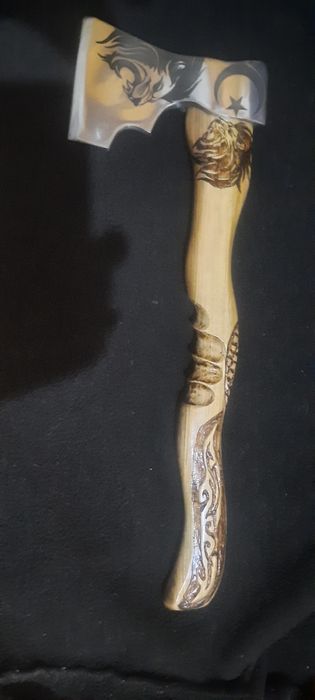 Топор. Подарочный.