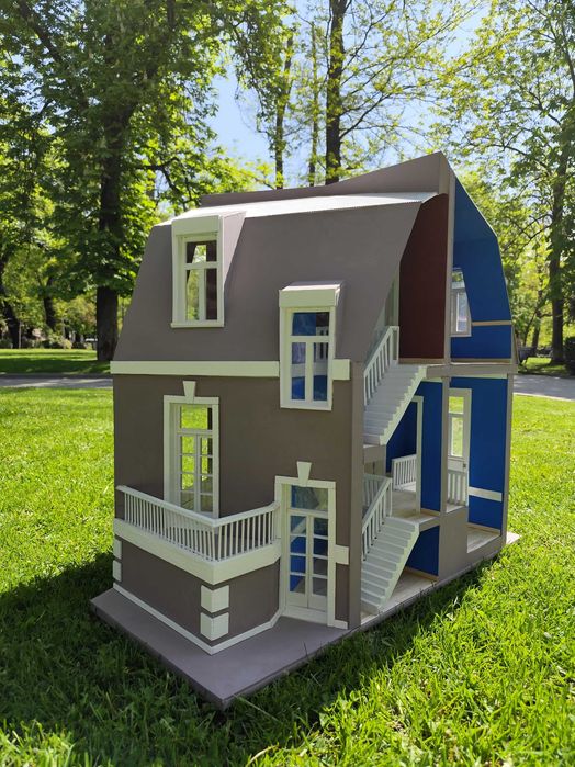 Къща за кукли , макет