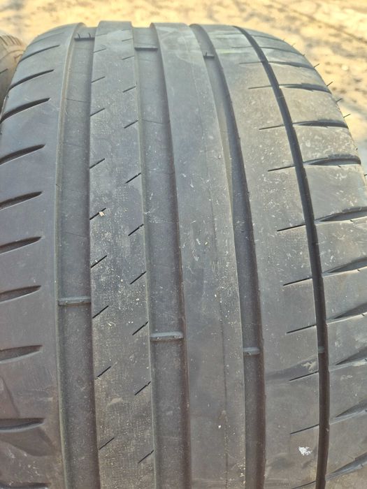2 Anvelope de VARA - 255/40/18 - Michelin PS4 RFT - Stare F BUNA 2023