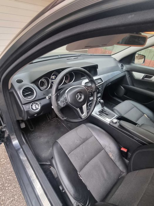 MERCEDES-BENZ C-Class 2012 — imagine 2