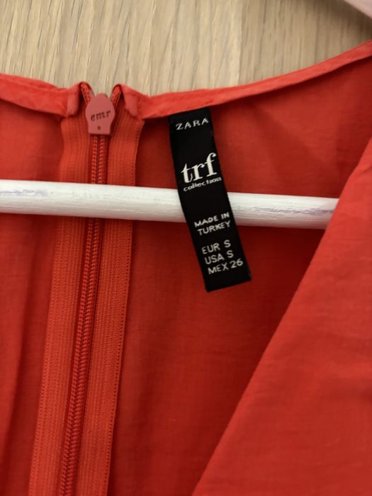 Salopeta portocalie ZARA, marimea S, pret 80 lei
