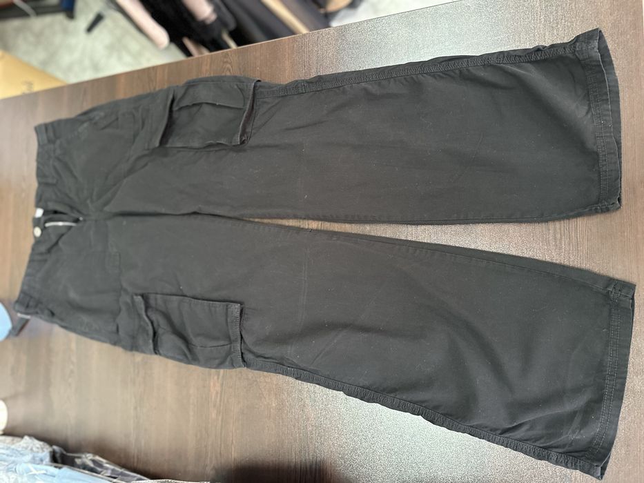 Черни широки панталони с джобове