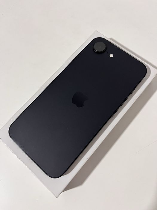 iPhone 16e 128Gb