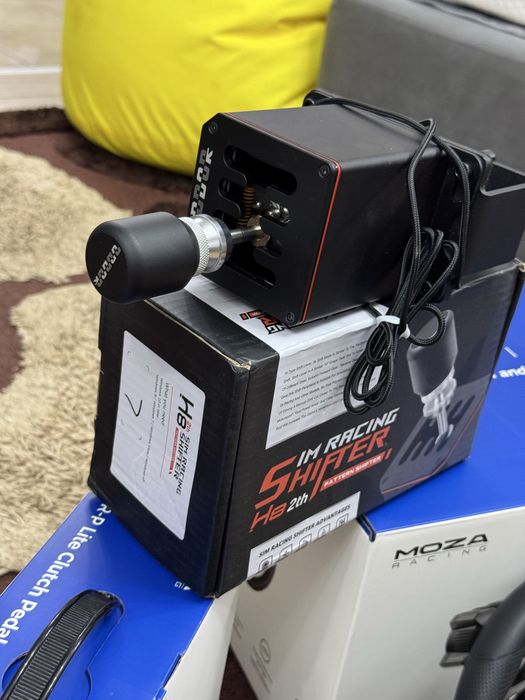 Игровой руль Moza r3