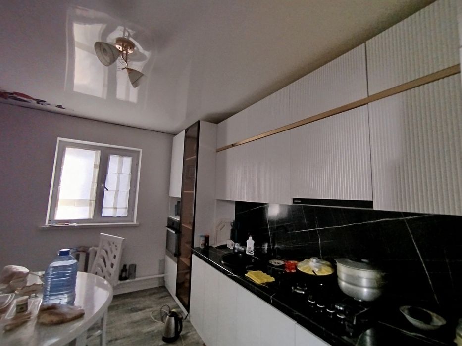 Жер Уй сатылады.