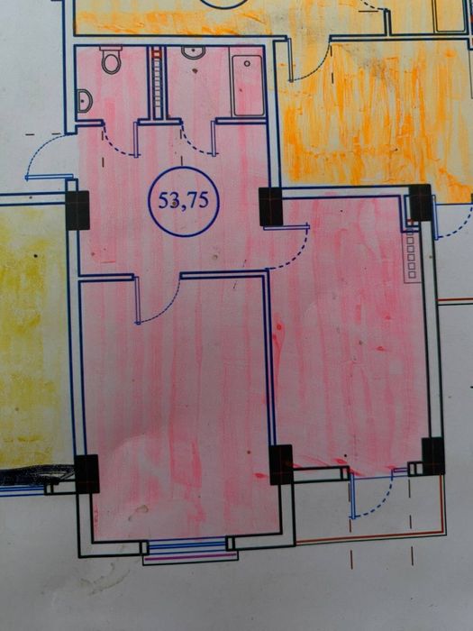 Продаётся коробка 7 Микрорайон
