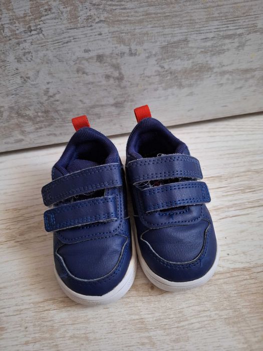 Бебешки обувки..