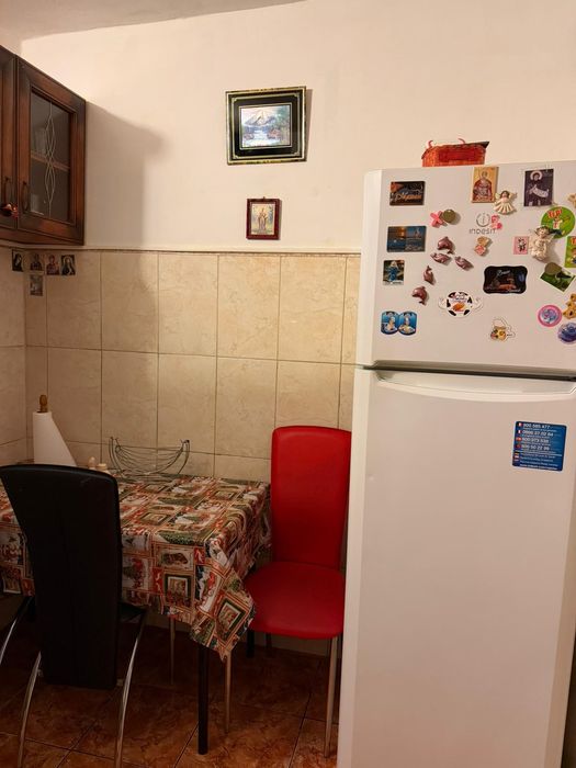 Închiriez apartament 2 camere Ploiesti Vest