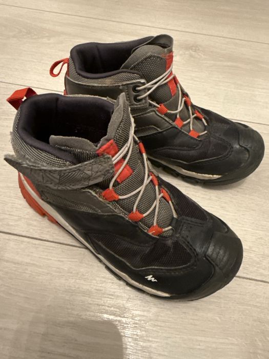 Bocanci drumetie  Impermeabili Mid cu şiret CROSSROCK Gri Copii