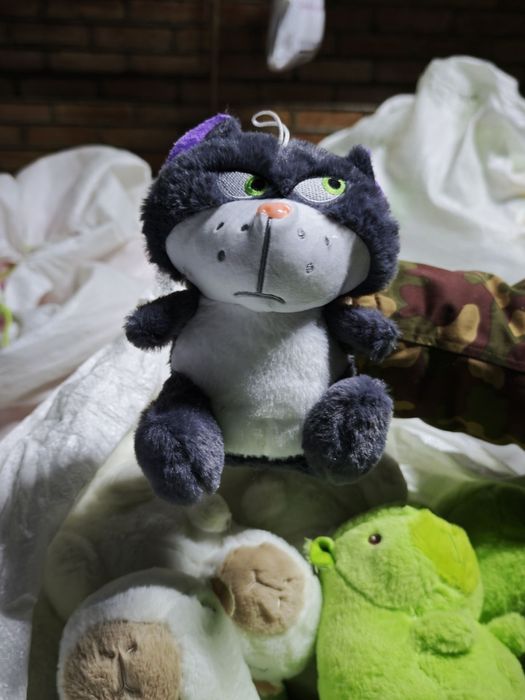 Мягкие игрушки в асортименте