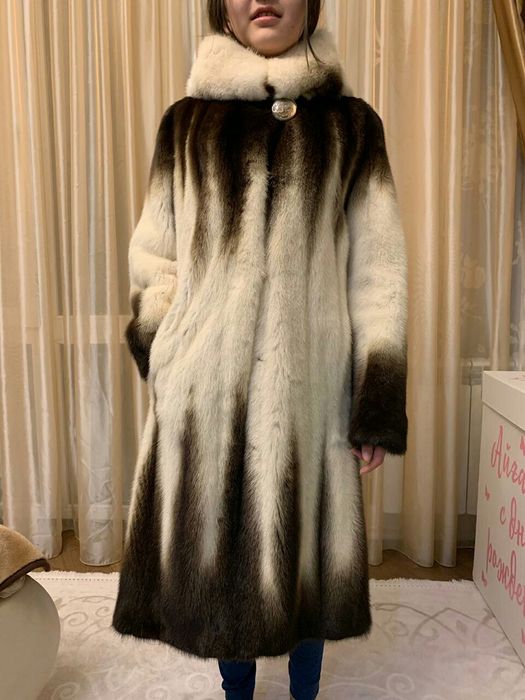 Продам срочно шубу греческую