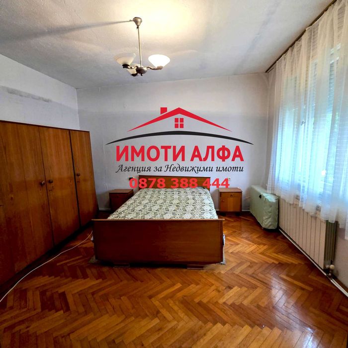 Продава се Четиристаен апартамент в Димитровград - 107 кв.м за 379 €/кв.м - Снимка #1