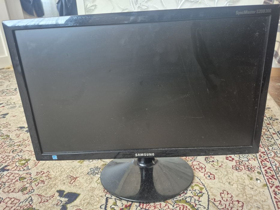 Монитор Samsung.