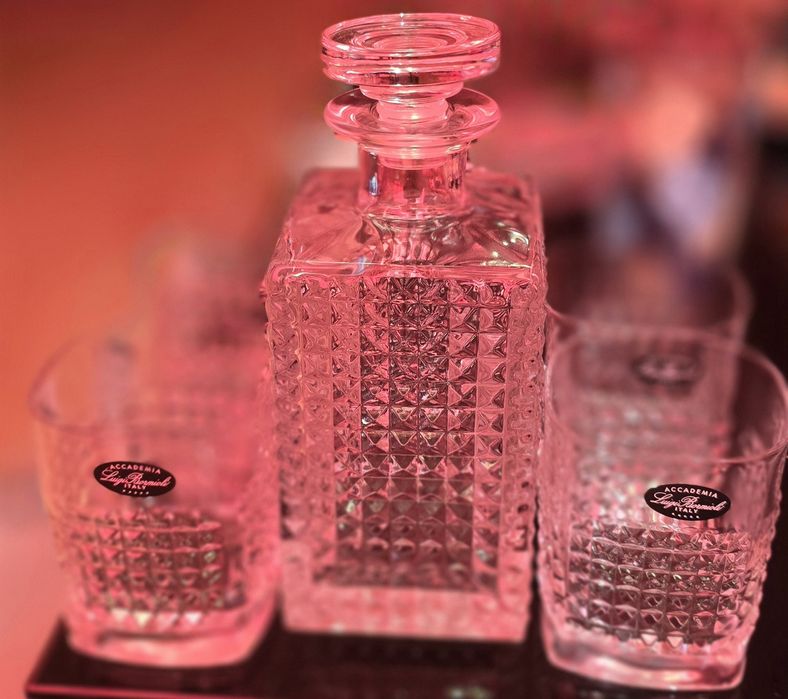 Бутилка + 4 чаши