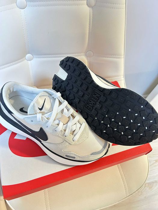 Маратонки Nike 36 номер 22,5 см