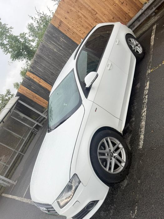 AUDI A4 2009 — imagine 12