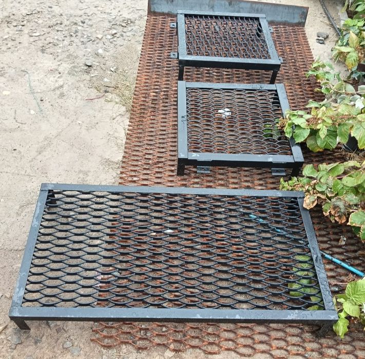 Аяқ қырғыштар сатылады