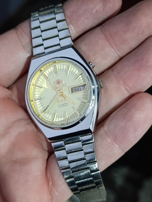 Orient японский соат сотилади