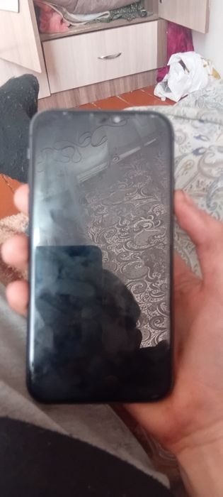 Продам iphone 11