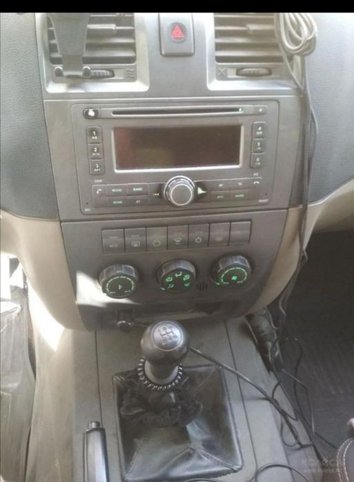 UAZ   Patriot   2.7L