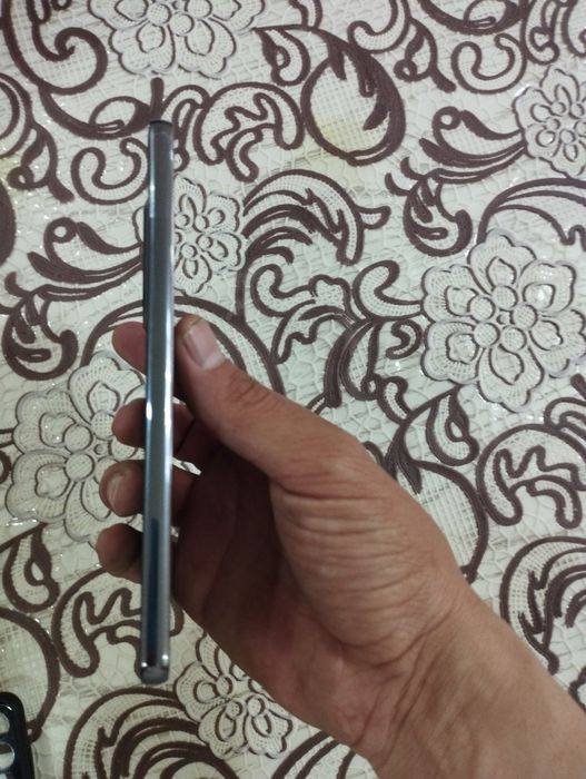 Samsung A73 sotiladi holati idial