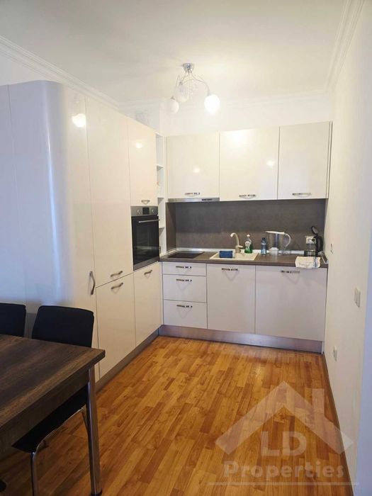 Продава се Двустаен апартамент в к.к. Св.Св. Константин и Елена - 74 кв.м за 1261 €/кв.м - Снимка #3