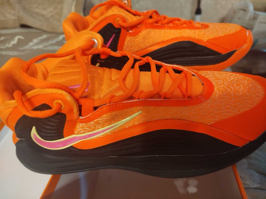 Кроссовки баскетбол