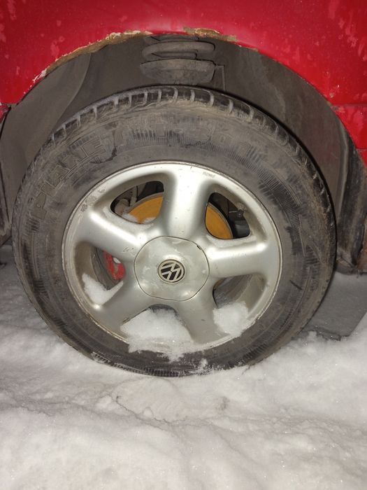 Комплект дисков пассат 15