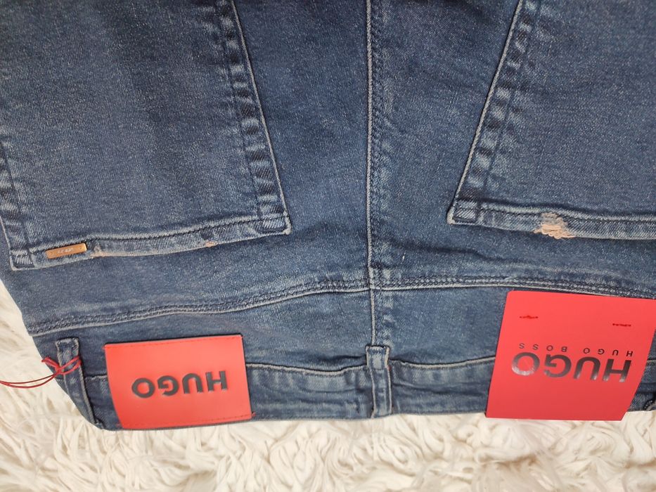 Blugi bărbați Hugo boss