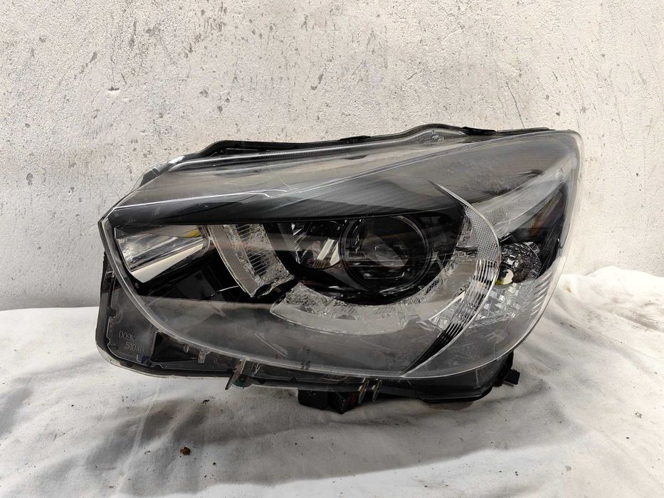 Оригинален фар Мазда 2  Mazda 2 Full Led