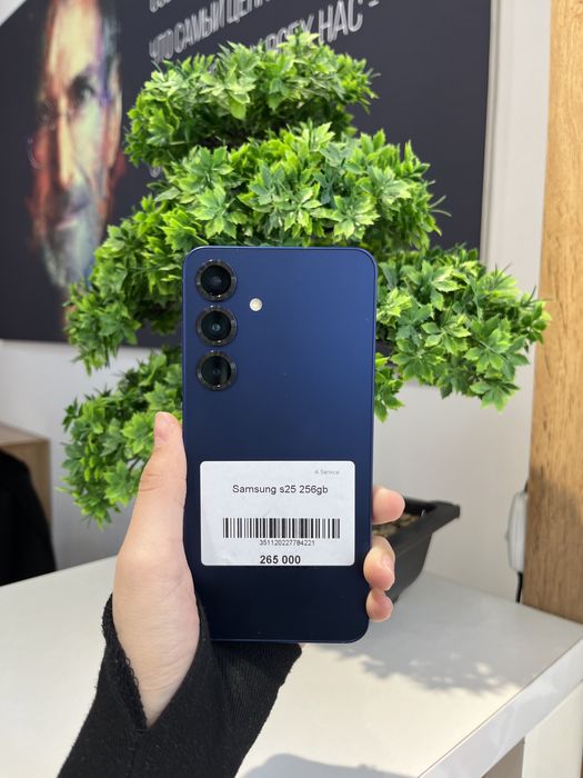 Galaxy S25 в идeальном состоянии