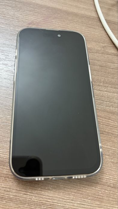 Продам iPhone 15 б/у