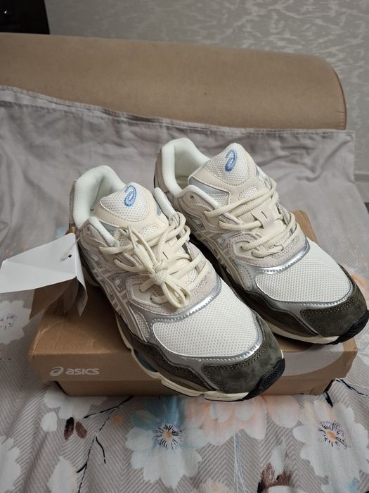 Продаю асиксы Gel nyc латте