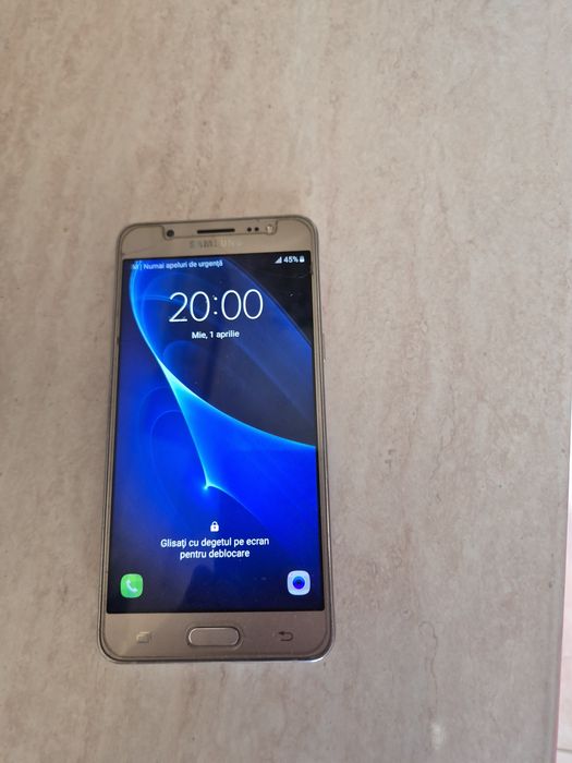 Telefon samsung j5