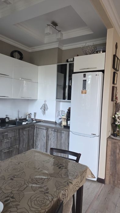 Продам кухонный гарнитур в комплекте