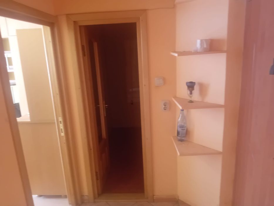 Ap o camera,Maratei, decomandat,30mp,etaj 1,termopan,balcon