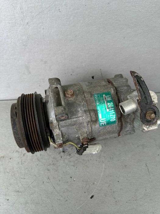 Compresor Clima Opel Vectra C 1.8 Benz cod 24411270 an2002-2008 Signum