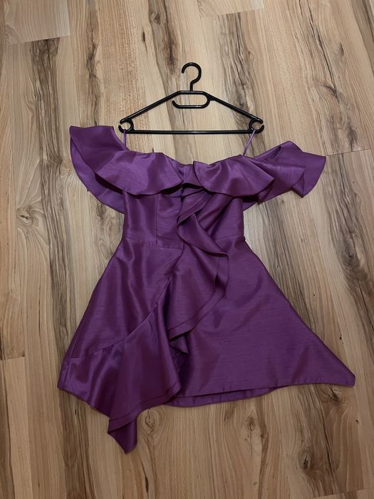 Рокля Cliche Reborn, сатенена рокля, червена рокля Zara