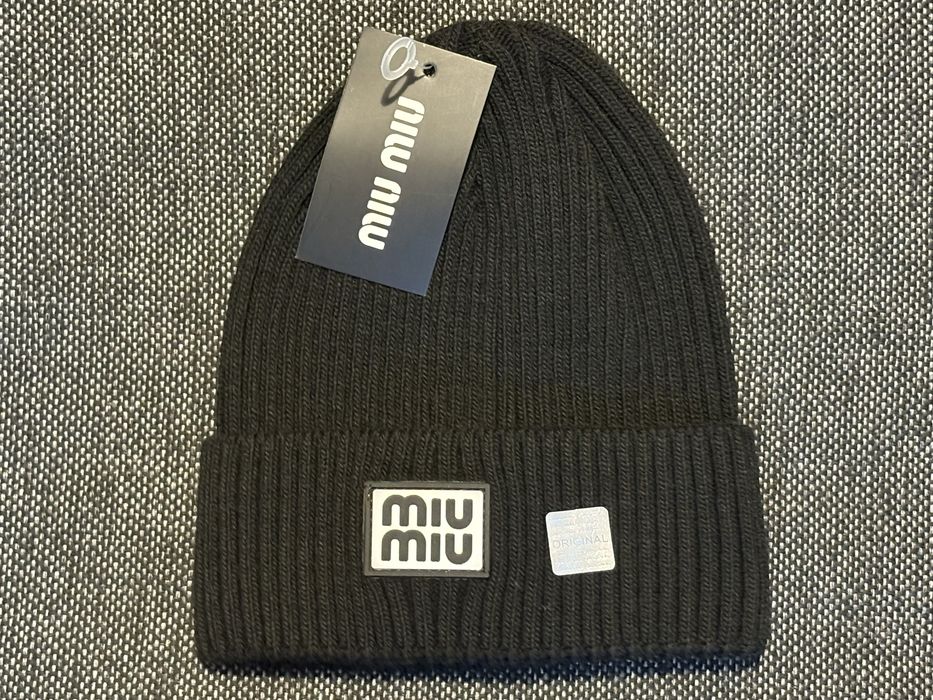 Căciulă Miu Miu unisex