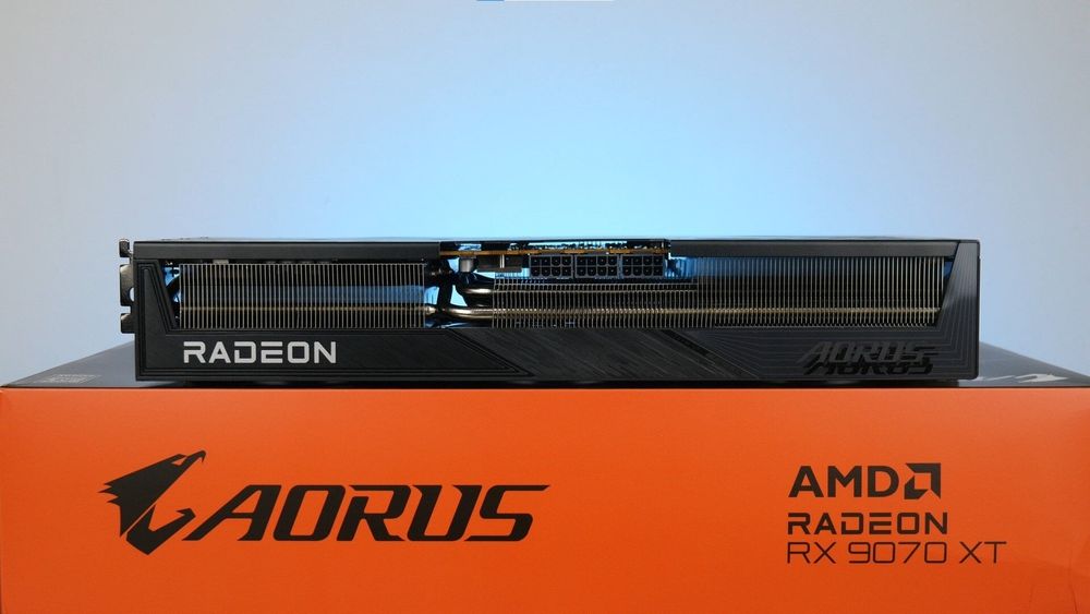 RX 9070XT AORUS ELITE 3500 fixxx