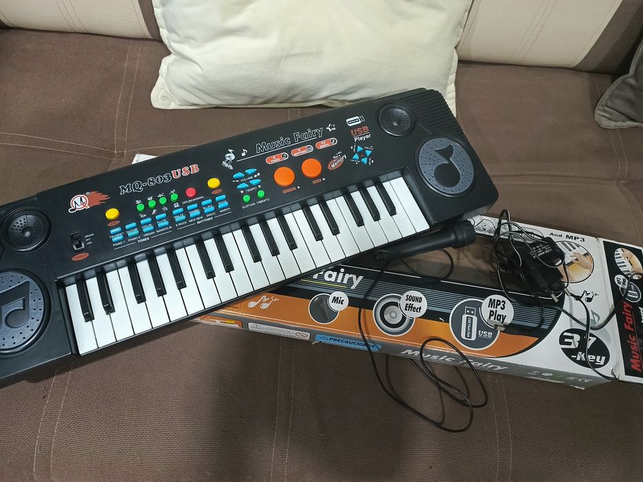 Синтезатор детский